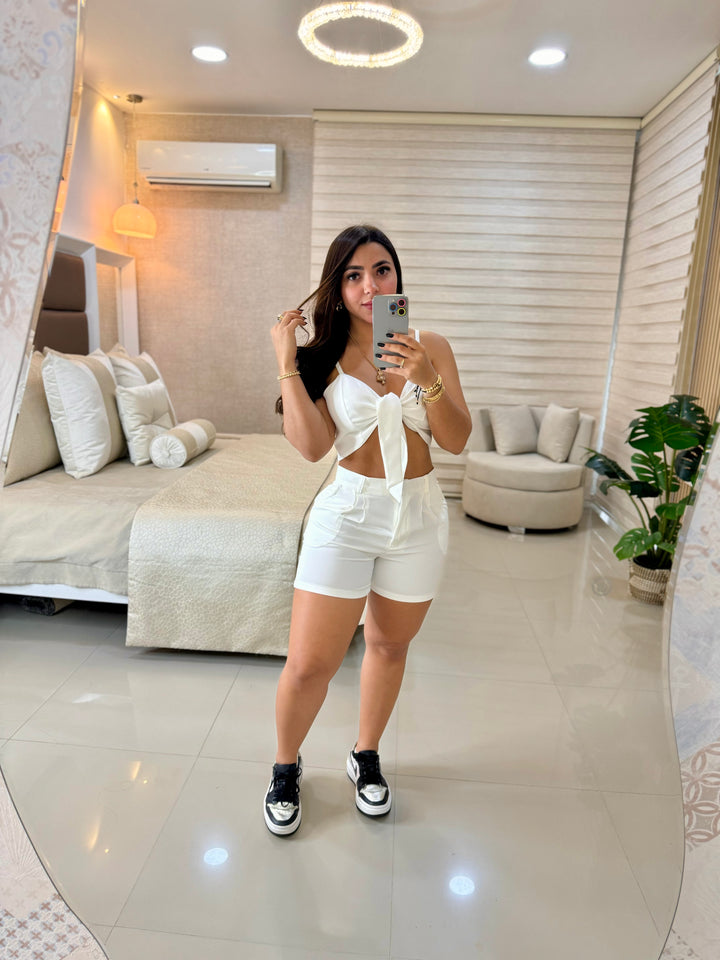 REF 284 SHORT OJALES