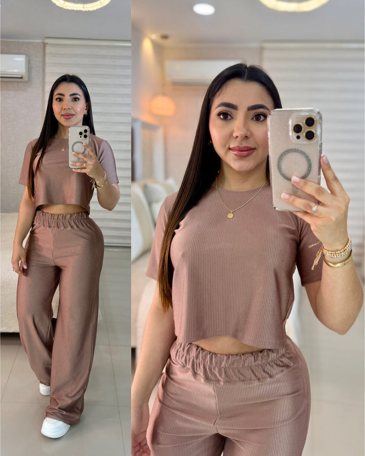 Ref 386 set plisado blusa corta