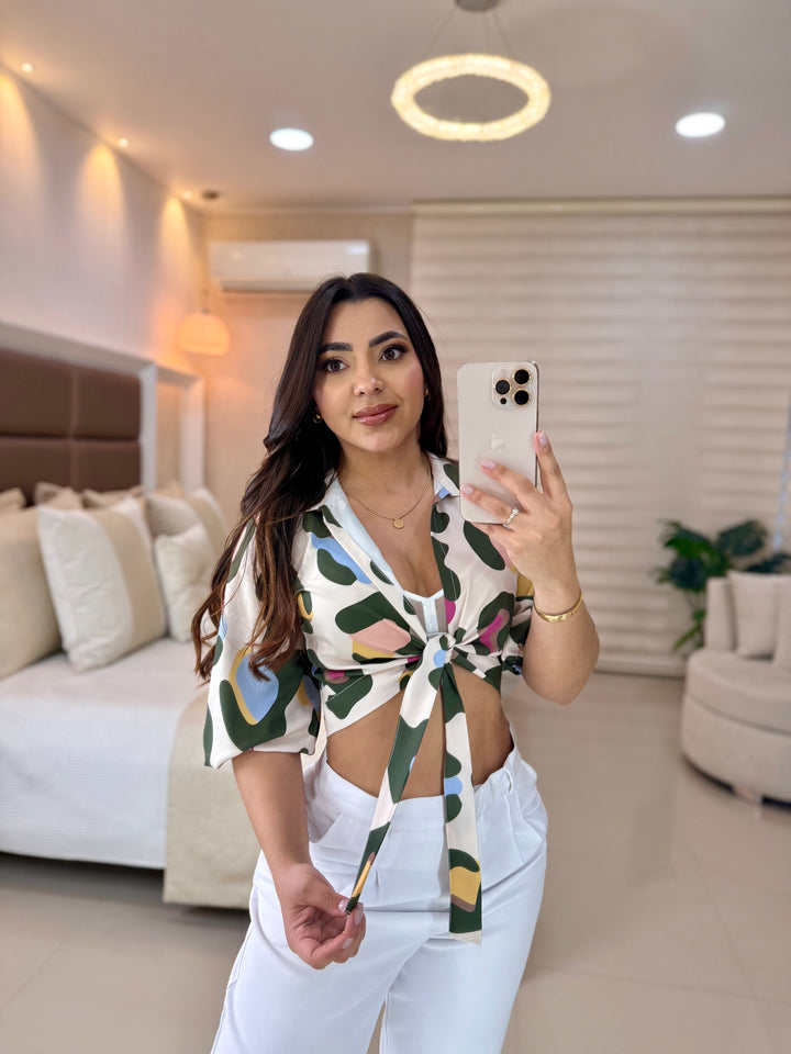 Ref 394 blusa anudar manga larga estampada