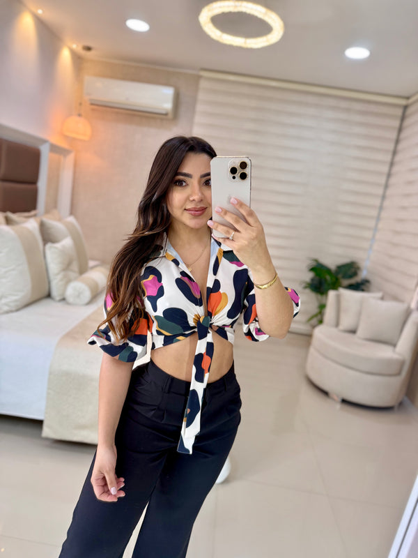 Ref 394 blusa anudar manga larga estampada